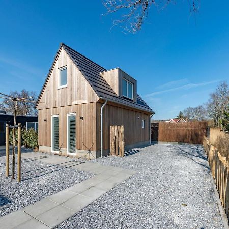 Cosy Holiday Home In Oostkapelle With A Garden Exterior photo